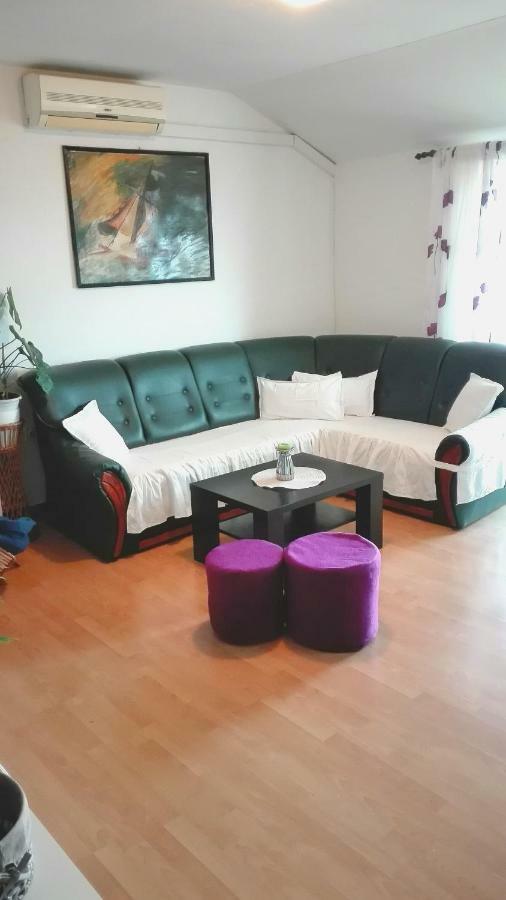شقة Apartman Nicole زادار المظهر الخارجي الصورة